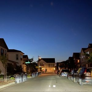 Meet your Posher, Yifu